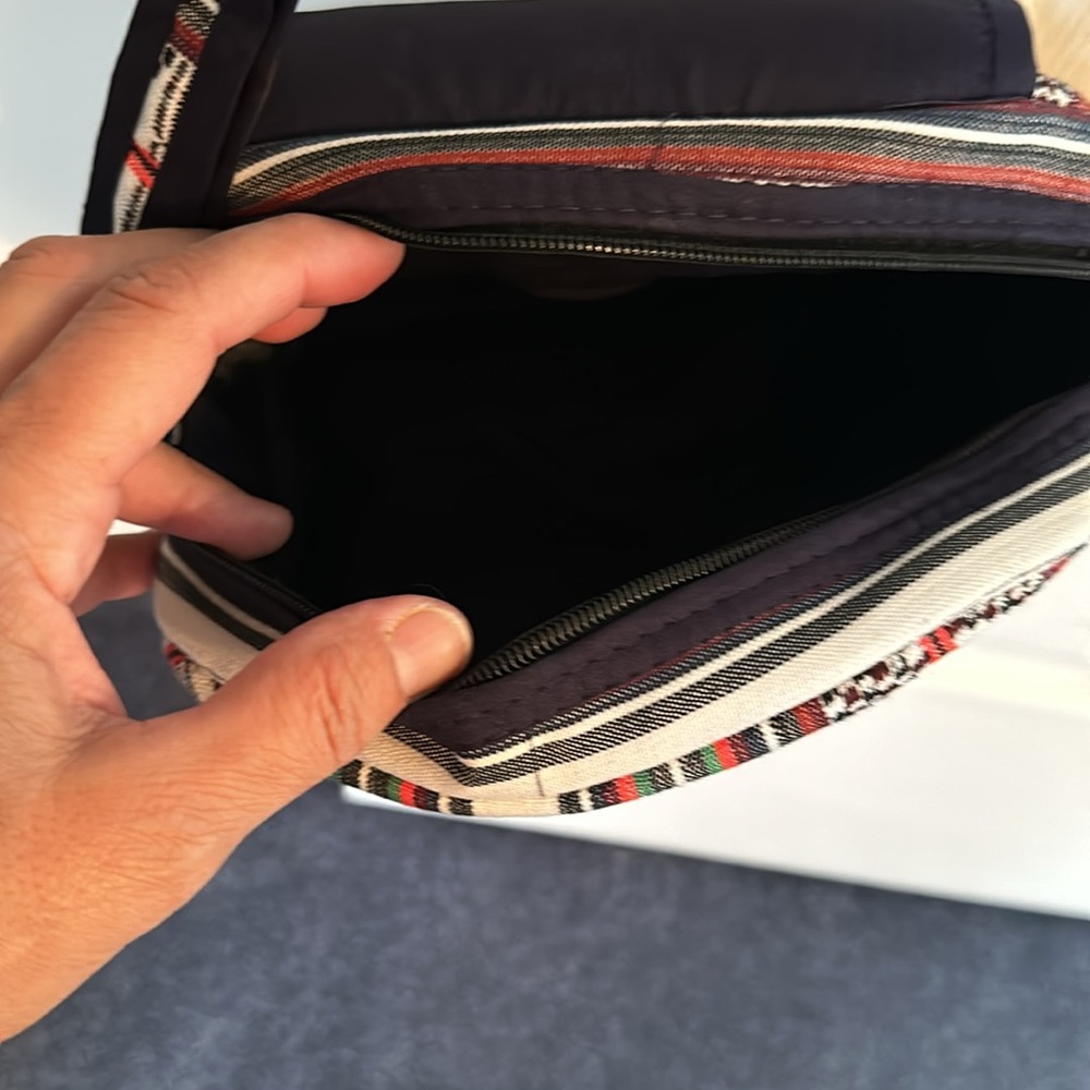 Purse - Picture 4 of 6